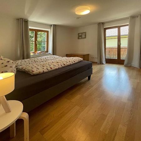 Holiday Apartment Lucky Guy Оберщауфен Екстериор снимка